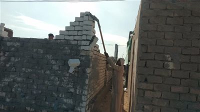 حملة لإزالة المباني المخالفة في الإسماعيلية (صور) 