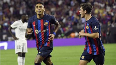 السوبر الإسباني، برشلونة يتوج باللقب بثلاثية في شباك ريال مدريد