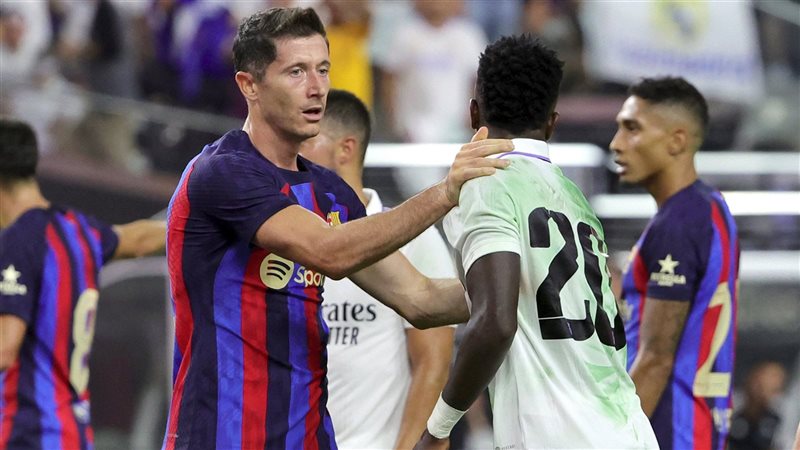 ريال مدريد وبرشلونة،فيتو