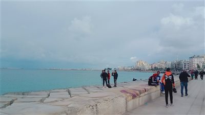 سطوع أشعة الشمس واستقرار الأحوال الجوية فى الإسكندرية (صور)