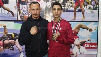 حكاية بطل البحيرة أحمد قطب، ابن الـ17 عاما يفوز ببطولة الجمهورية 3 مرات (فيديو وصور)