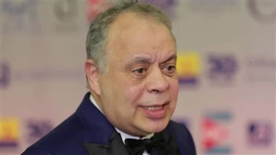 أشرف زكي: نرغب في إنتاج عمل فني تخصص إيراداته بالكامل لصندوق تحيا مصر