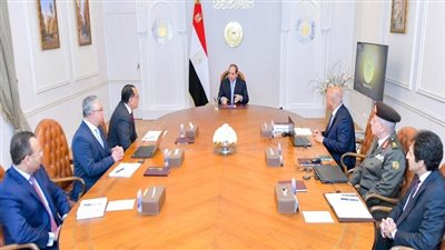 كل ما تريد معرفته عن تطوير وإيرادات هيئة قناة السويس والمشروعات الاستثمارية بالمنطقة الاقتصادية