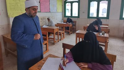 أزهر الشرقية: انتظام لجان امتحانات الابتدائي والإعدادي بالعاشر من رمضان