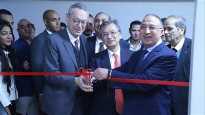 محافظ الإسكندرية يشارك في افتتاح مشروع دعم الصناعة بكرموز