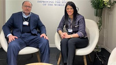 المشاط تعقد لقاءات ثنائية مع شركاء التنمية والقطاع الخاص خلال منتدى دافوس