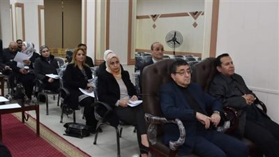  مجلس شئون التعليم والطلاب يناقش فتح فصول لمحو الأمية