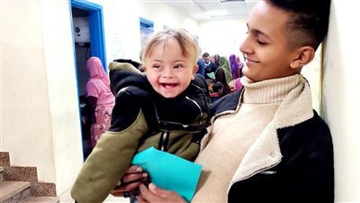 إجراء 15 أشعة إيكو و497 تحليلًا في رابع أيام قافلة الأزهر الطبية بسوهاج