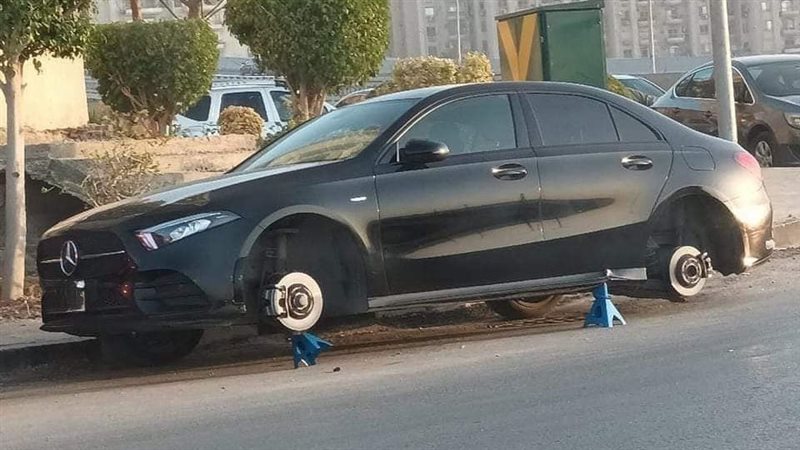 سرقة إطارات السيارات،فيتو