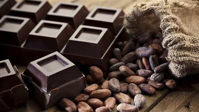 فوائد الشيكولاتة الدارك، الغذاء الأمثل للحامل وكبار السن
