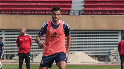 اختبار طبي لحمدي فتحي لحسم مشاركته أمام الزمالك