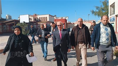 محافظ بورسعيد خلال جولته على لجان الإعدادية: الامتحان ما خرجش من كتاب المدرسة (بث مباشر)