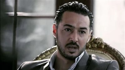 الموت يفجع الفنان أحمد هارون في والدته وتشييع الجنازة من السيدة نفيسة