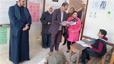 رئيس المنطقة المركزية الأزهرية بالاسكندرية يتفقد سير امتحانات الفصل الدراسي الأول 