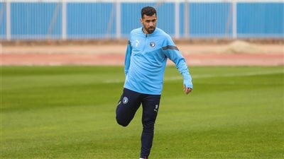 متى ينتهي عقد عبد الله السعيد مع بيراميدز؟