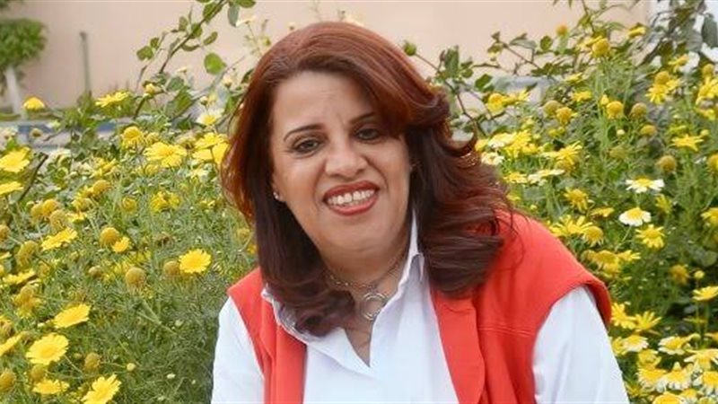 منار حسني رئيس المركز
