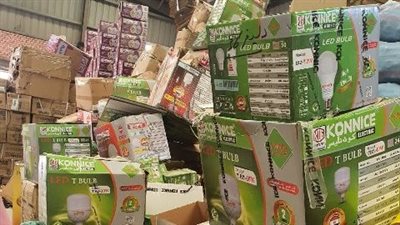 تموين الشرقية: ضبط طن حبيبات بلاستيك و2500 لمبة ليد مجهولة المصدر 