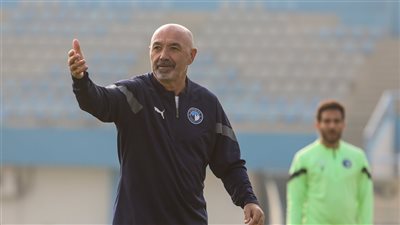 باتشيكو يحذر لاعبي بيراميدز من نشوة الفوز على الزمالك 