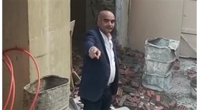 إزالة بناء مخالف بمدخل جراج لتحويله إلى محل تجاري في الدقي (صور)