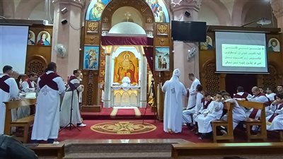 مطران بورسعيد يترأس قداس عيد الغطاس بكنيسة الكاتادرال (فيديو وصور)