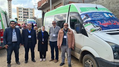 الكشف على 1435 مواطنا خلال قافلة طبية مجانية بالبحيرة