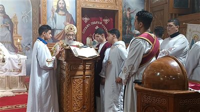 شاهد قداس عيد الغطاس بكنيسة الأنبا بيشوي ببورسعيد