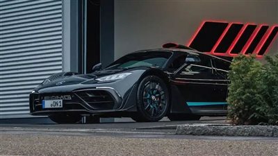 تسليم أول سيارة من طراز مرسيدس إيه إم جي وان (صور) 