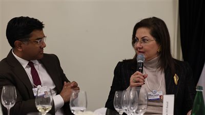 وزيرة التخطيط تشارك في مائدة مستديرة حول التمويل المستدام للوقاية من الأمراض