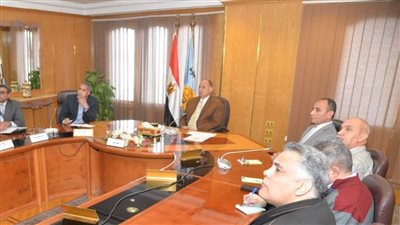 انطلاق حملة التحصين ضد الجلد العقدى وجدرى الأغنام بأسيوط السبت 