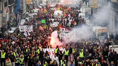  احتجاجات جديدة في فرنسا لهذا السبب