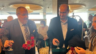 القنصل العام بشيكاغو يشيد بدور اتحاد المصريين في الخارج بدعم السياحة لمصر