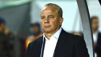 رسالة المشرف على الكرة بالمقاولون لشوقي غريب