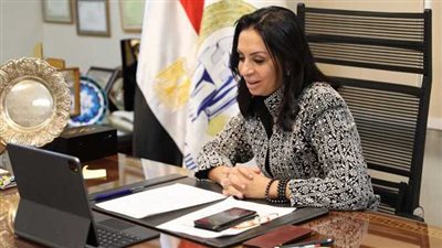 مايا مرسي: نعمل على رفع وعى المرأة بمخاطر الهجرة غير الشرعية 