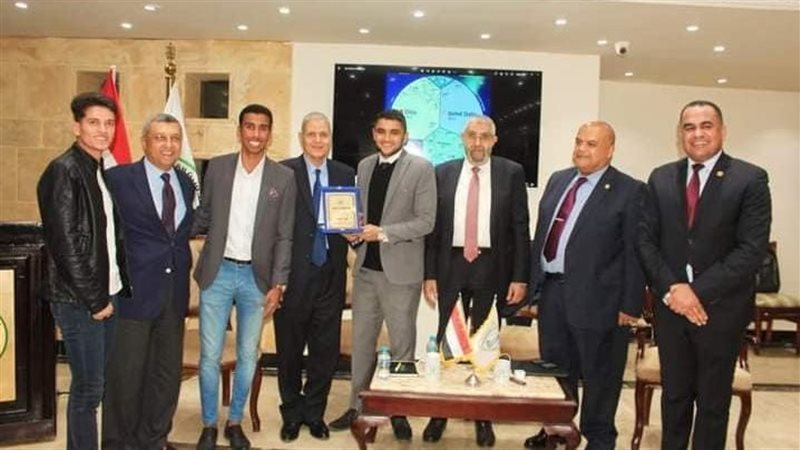 طلاب إعلام جامعة