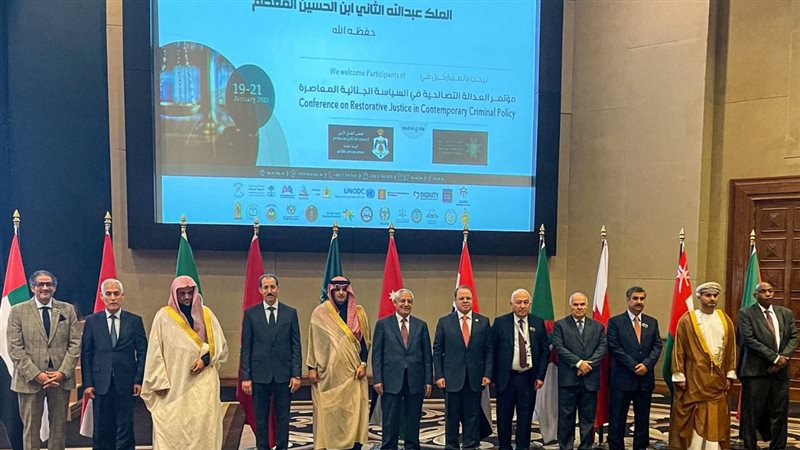 النائب العام يلقي