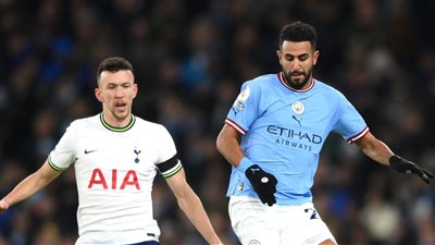 الدوري الإنجليزي، توتنهام يتقدم على السيتي بثنائية في الشوط الأول