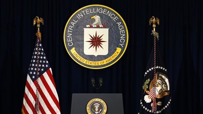 تفاصيل لقاء مدير الـ CIA بزلينيسكي في أوكرانيا لكشف مخططات روسيا 