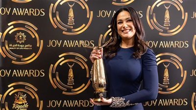 هند صبري وأشرف حكيمي ونادين نجيم عز يفوزون بجوائز Joy Awards