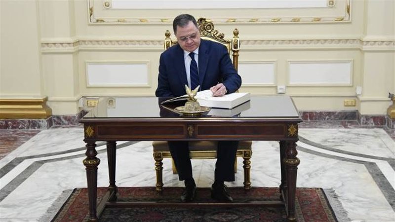 اللواء محمود توفيق