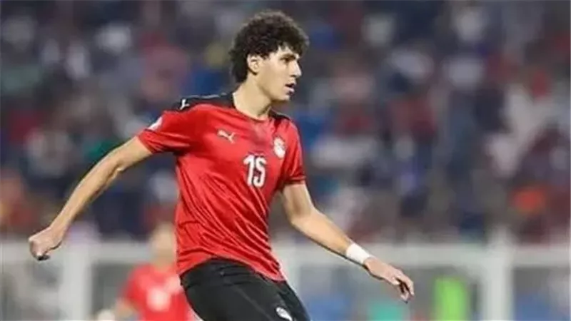 عمر فايد لاعب منتخب