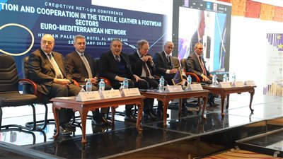 الغرفة التجارية بالإسكندرية:نستهدف النهوض بالصناعات النسيجية والجلدية 