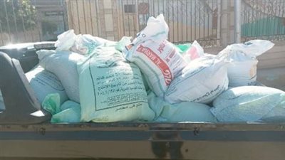 ضبط 5 أطنان أسمدة زراعية ودقيق فاخر وتحرير 210 محاضر تموينية بالمنوفية
