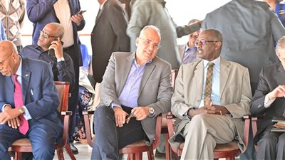 وزيرا الري المصري والسوداني يتفقدان محطة قياس تصرفات الخرطوم على النيل الأزرق