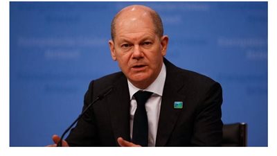 المستشار الألماني يتعهد بمواصلة دعم أوكرانيا