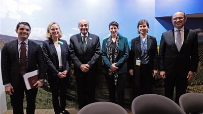 وزير التموين، استلام شحنتي قمح من ألمانيا وتعاون في مجال الآمن الغذائي 