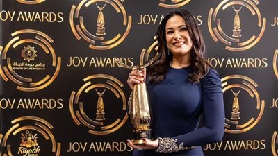 هند صبري تحتفي بتكريمها في joy awards: ليلة لا تنسى 
