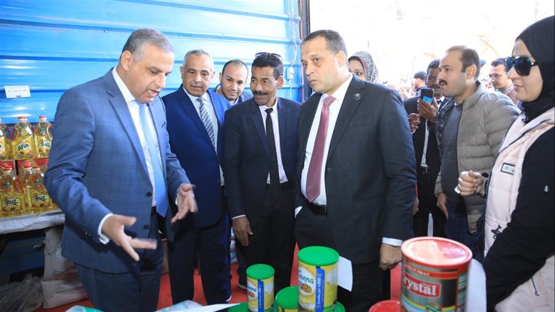 محافظ سوهاج يتفقد