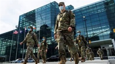 الجيش الأمريكي يعتقل عنصرين من داعش خلال عملية شرق سوريا