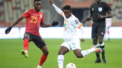 أمم أفريقيا للمحليين، كوت ديفوار تتخطى أوغندا 3-1 وتواجه الجزائر بربع النهائي (صور)