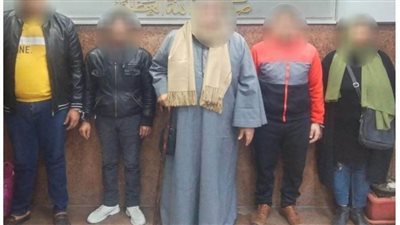 ضبط 5 أشخاص قاموا بالنصب على المواطنين والاستيلاء على أموالهم بالمقطم
